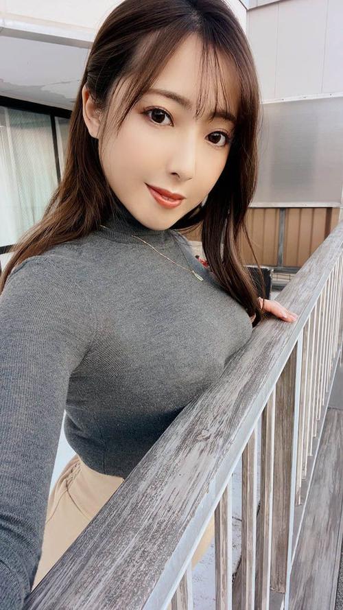 激情人妻啪啪的相关介绍