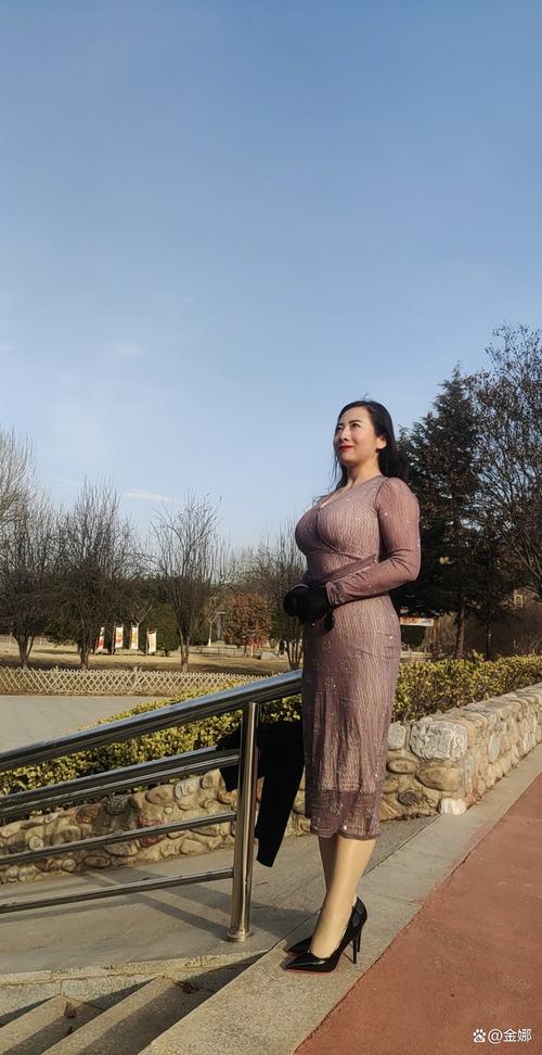 黄色人妻啪啪啪的相关介绍