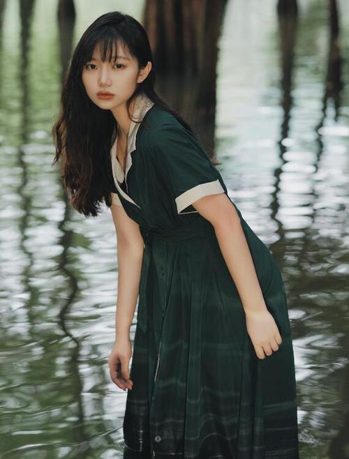 老师被我x了一夜的相关介绍