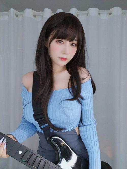 狂操性感老师的相关介绍