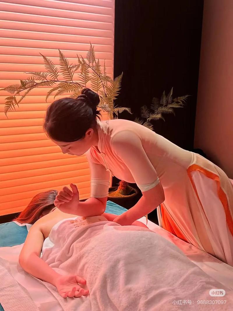 男人的天堂亚洲婷婷的相关介绍