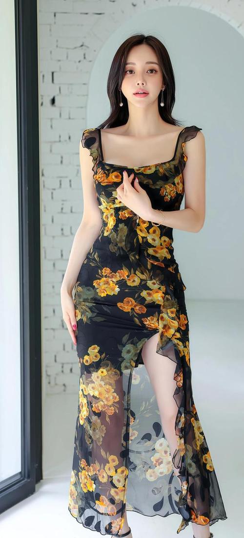 美女壁纸18的相关介绍