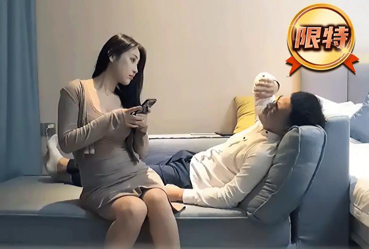 欧美大尺度美女图的相关介绍