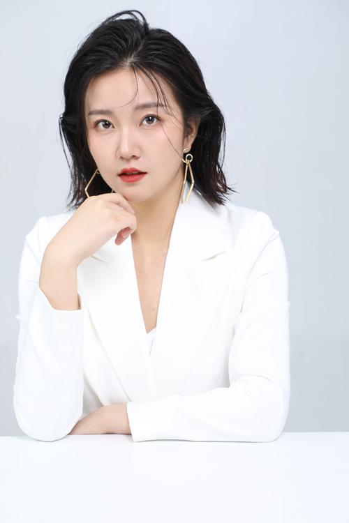 亚洲少妇性插的相关介绍