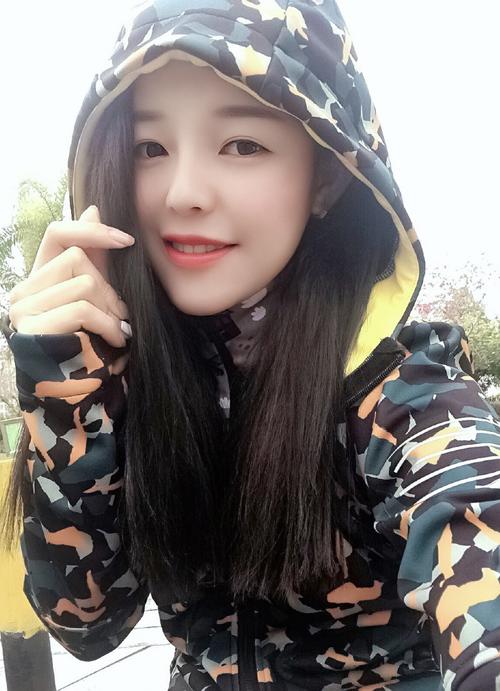 风骚少妇人妻的相关介绍