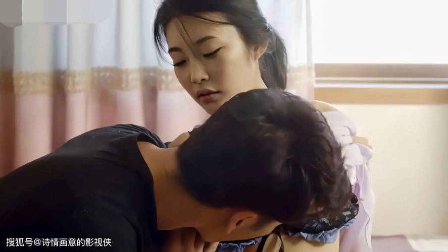 一边摸一边啪的相关介绍