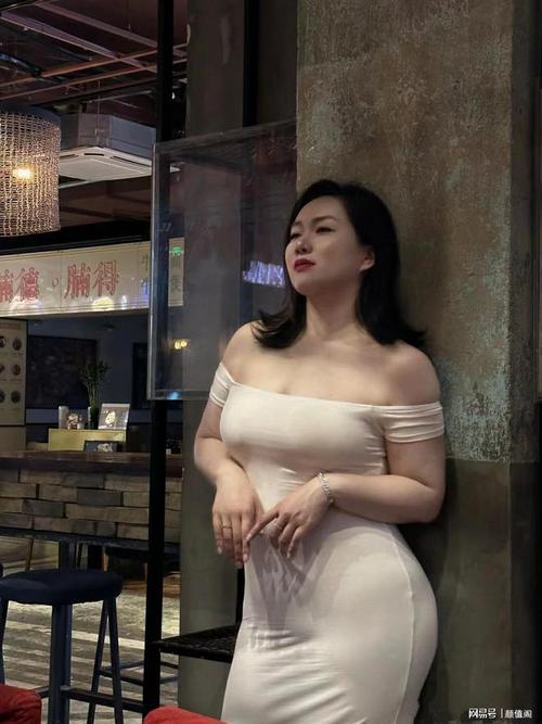 美女一级片av的相关介绍