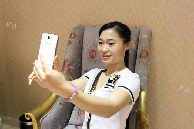 正在播放:女同调教女友的相关介绍