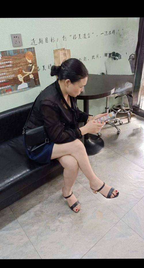 桃花影院在线观看的相关介绍