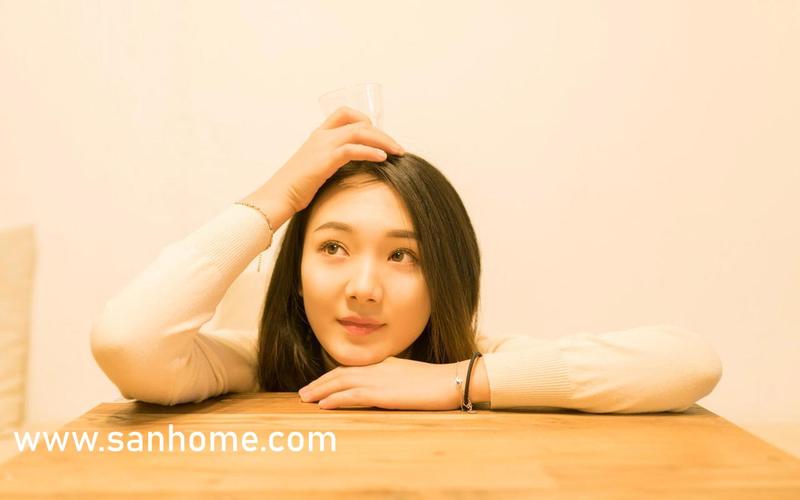 女老师和学生啪啪啪的相关介绍