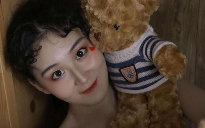 国内精品少妇av的相关介绍