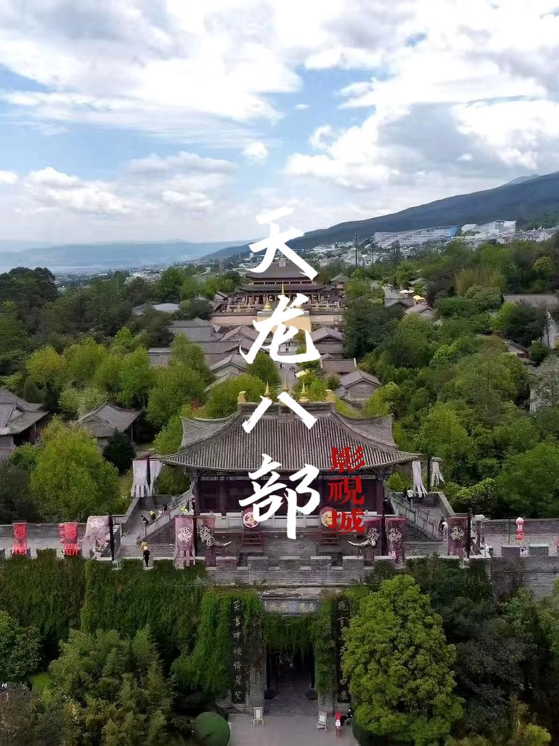 强d漂亮雪白丰满少妇av的相关介绍