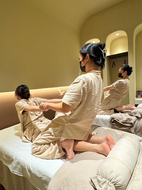 久久欲色av的相关介绍