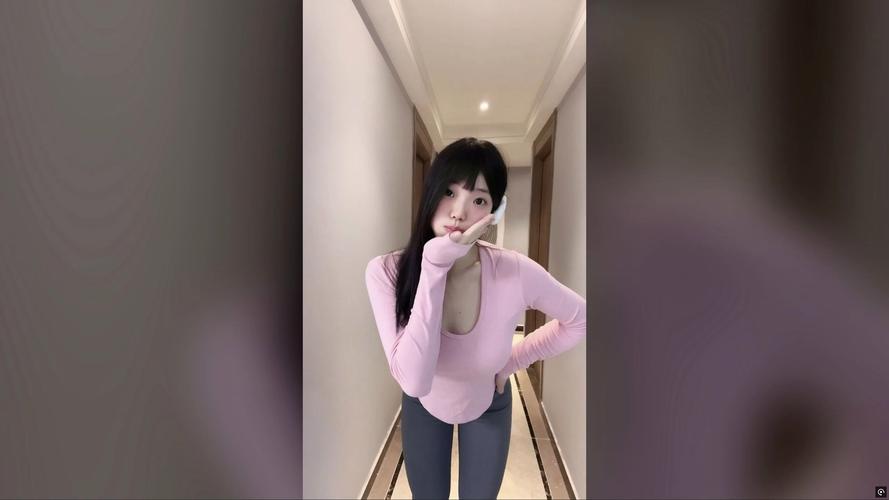 白嫩各种姿势被啪啪清纯的相关介绍