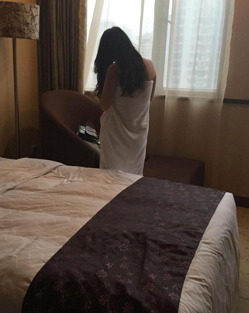 真实性事偷窥小说的相关介绍