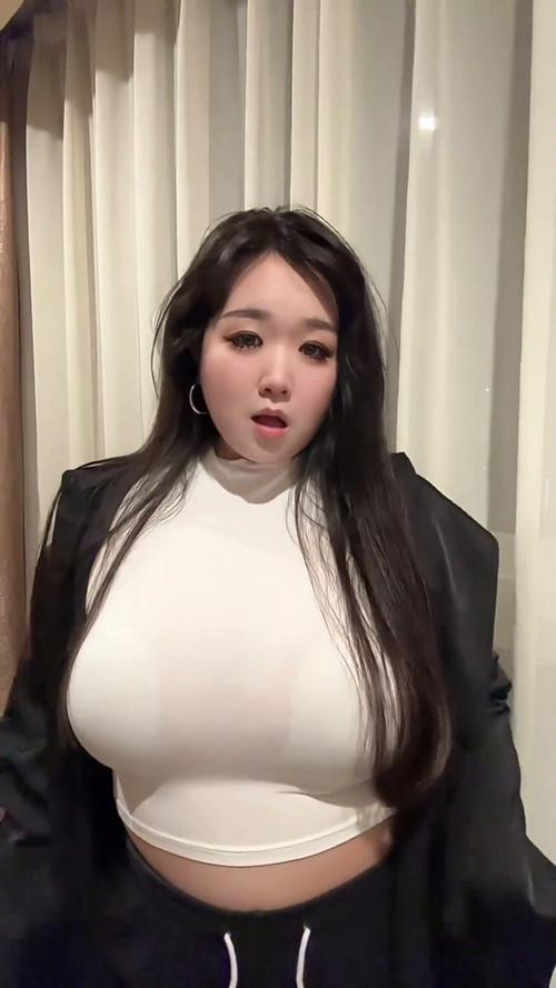 颜值不错的少妇人妻的相关介绍